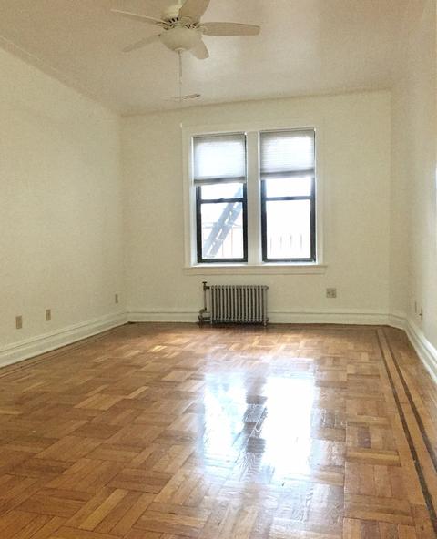 527 Constitution Sq, Cincinnati, OH 45255 photo 1