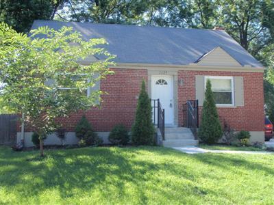 1129 Murkett Ct, Cincinnati, OH 45231 photo 1