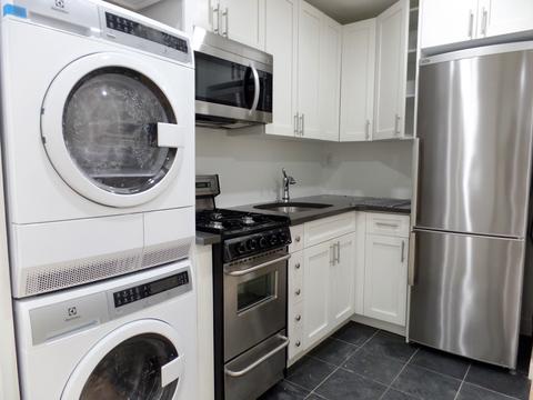 3569 Carmel Ter, Cincinnati, OH 45211 photo 1