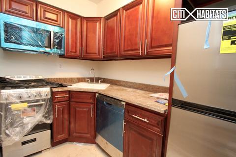 401 Deanview Dr, Cincinnati, OH 45224 photo 2