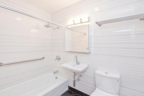 7410 Drake Rd, Cincinnati, OH 45243 photo 12