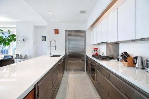 1720 Flora Ave, Cincinnati, OH 45231 photo 6