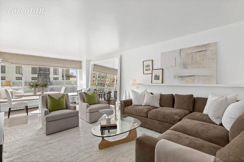 11013 Woodlands Way, Blue Ash, OH 45241 photo 1