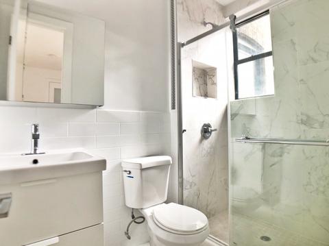 893 Hawthorne Dr, Cincinnati, OH 45245 photo 5