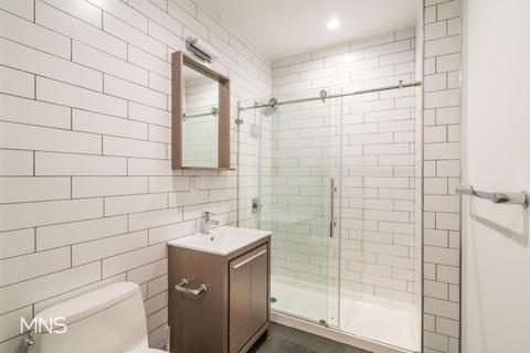 3225 Vine St, Cincinnati, OH 45220 photo 9