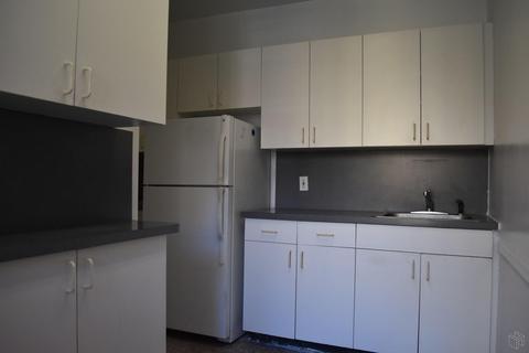 3341 Mchenry Ave, Cincinnati, OH 45225 photo 7