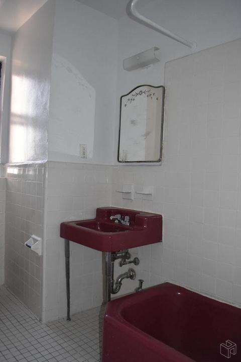 3341 Mchenry Ave, Cincinnati, OH 45225 photo 8