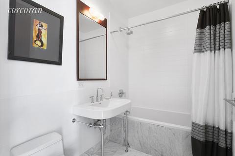 8366 Anthony Wayne Ave, Cincinnati, OH 45216 photo 17