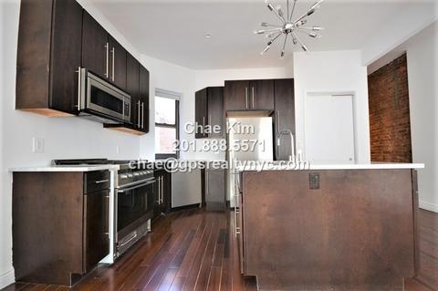 867 Eaglesknoll Ct, Cincinnati, OH 45255 photo 8