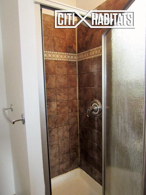 414 Bourbon St, Blanchester, OH 45107 photo 9