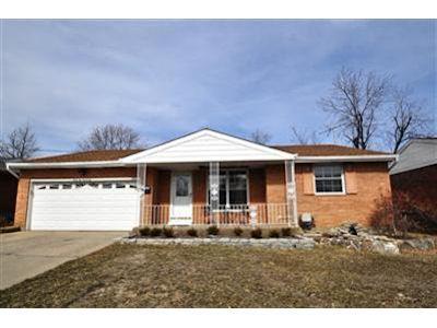4292 Glenhaven Rd, Cincinnati, OH 45238 photo 3