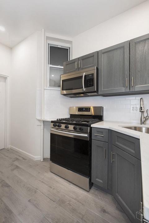 1607 Asmann Ave, Cincinnati, OH 45229 photo 5
