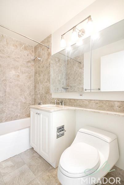 651 Regent Rd, Cincinnati, OH 45245 photo 5
