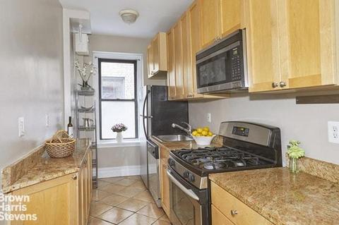 1348 Biloxi Dr, Cincinnati, OH 45231 photo 4