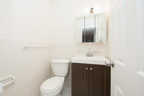 728 Avon Fields Ln, Cincinnati, OH 45229 photo 9