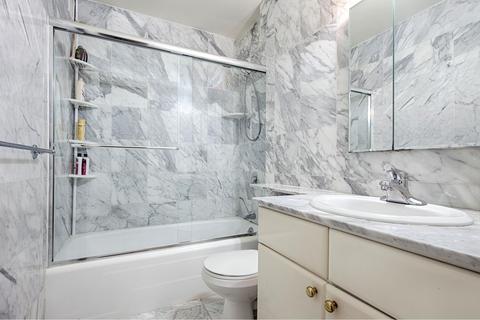 9779 Troon Ct, Blue Ash, OH 45242 photo 7