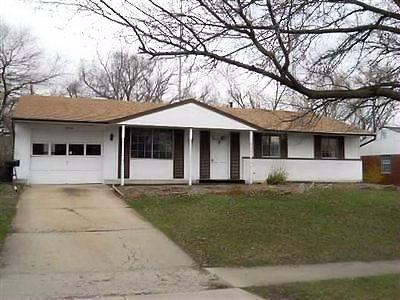 12050 Algiers Dr, Cincinnati, OH 45246 photo 2