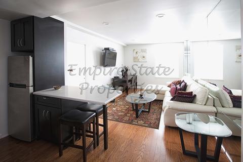 3926 Petoskey Ave, Mariemont, OH 45227 photo 4