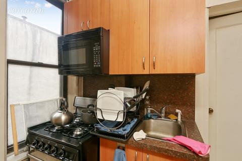 515 Denmark Dr, Cincinnati, OH 45244 photo 2