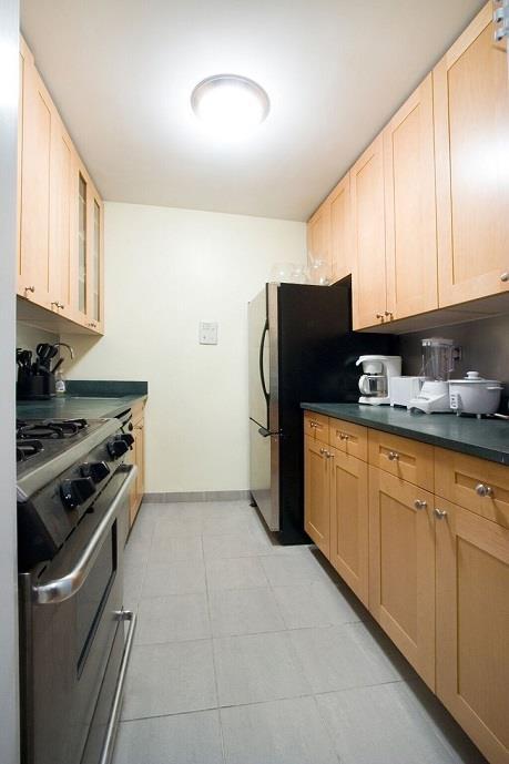 8890 Eldora Dr, Cincinnati, OH 45236 photo 2
