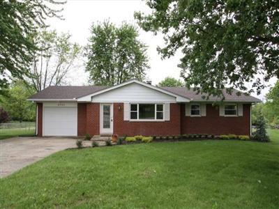 3701 Ruby Dr, Franklin, OH 45005 photo 2