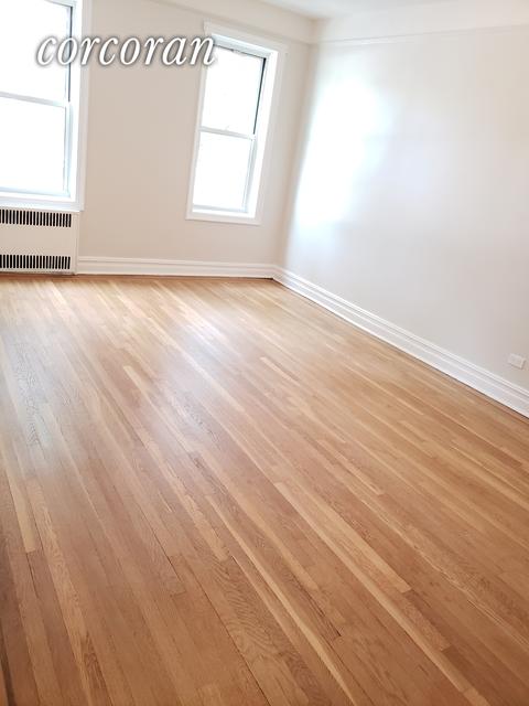3533 Deepwoods Ln, Cincinnati, OH 45208 photo 5
