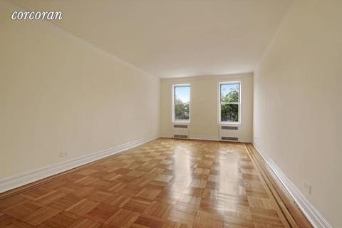3533 Deepwoods Ln, Cincinnati, OH 45208 photo 4