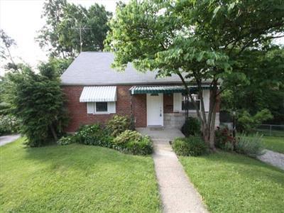 9364 Cardinal Ct, Blue Ash, OH 45242 photo 3