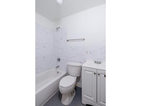 9364 Cardinal Ct, Blue Ash, OH 45242 photo 8