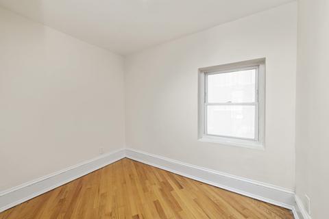 319 Robin Ave, Mount Orab, OH 45154 photo 6
