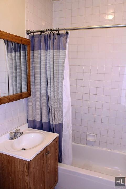 3327 Cheviot Ave, Cincinnati, OH 45211 photo 10
