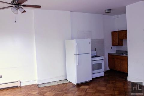 3327 Cheviot Ave, Cincinnati, OH 45211 photo 1