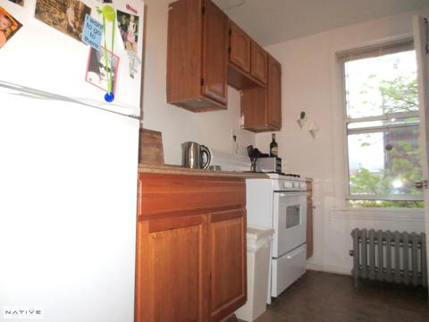 6022 Flyer Dr, Cincinnati, OH 45248 photo 4