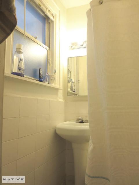 6022 Flyer Dr, Cincinnati, OH 45248 photo 5
