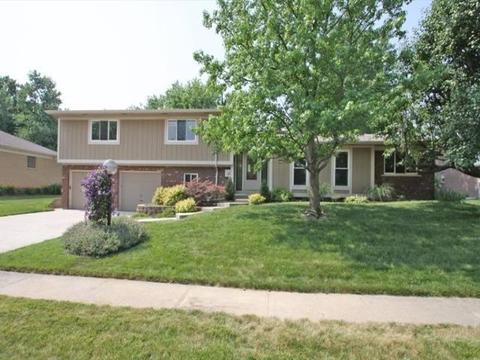 721 Buff Ct, Cincinnati, OH 45231 photo 3