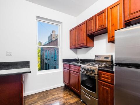 894 Fairborn Rd, Forest Park, OH 45240 photo 4