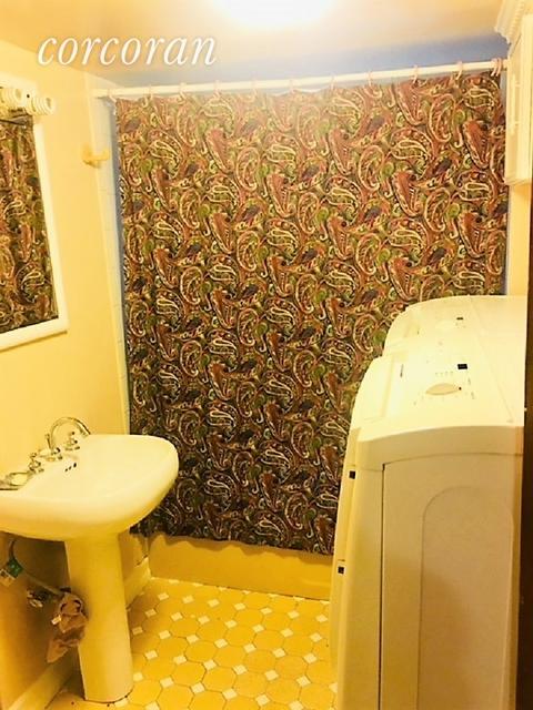 9396 Flemington Dr, Wyoming, OH 45231 photo 7