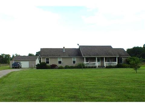 6332 Taylor Pike, Blanchester, OH 45107 photo 3