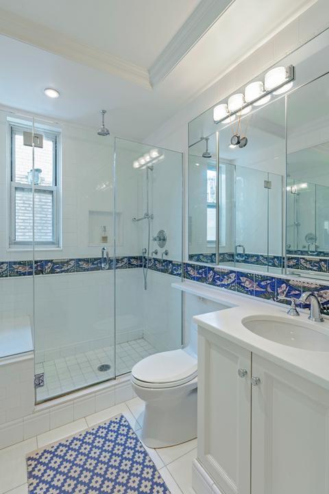 18 Hampton Ln, Cincinnati, OH 45208 photo 9