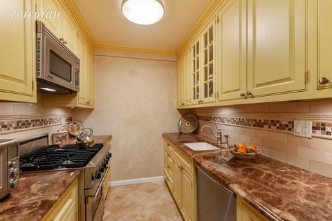 5718 Eula Ave, Cincinnati, OH 45248 photo 4