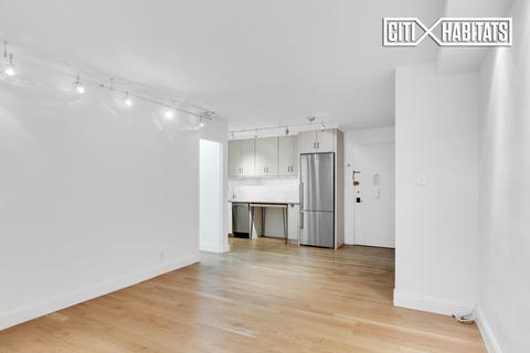 2243 Loth St, Cincinnati, OH 45219 photo 6