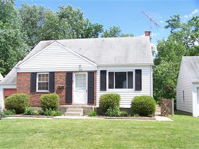 1128 Madeleine Cir, Cincinnati, OH 45231 photo 2