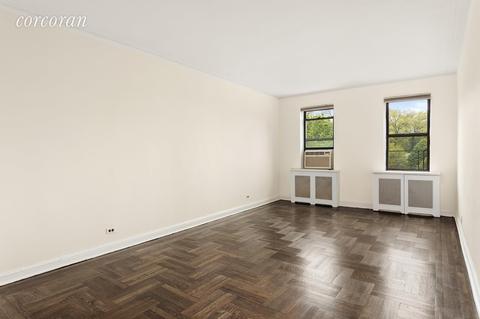 2 Glen Meadow Ct, Cincinnati, OH 45246 photo 4