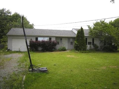 6235 Taylor Pike, Blanchester, OH 45107 photo 3