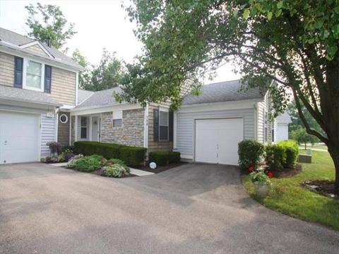 754 Stoneharbor Ln, Hamilton Township, OH 45039 photo 1