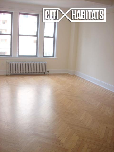 2425 Schon Dr, Cincinnati, OH 45231 photo 2