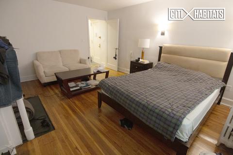 686 Bridle Path, Cincinnati, OH 45231 photo 5