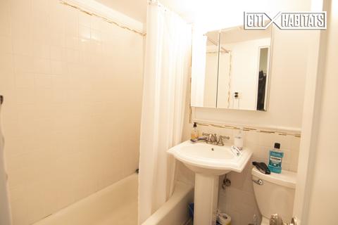 686 Bridle Path, Cincinnati, OH 45231 photo 4