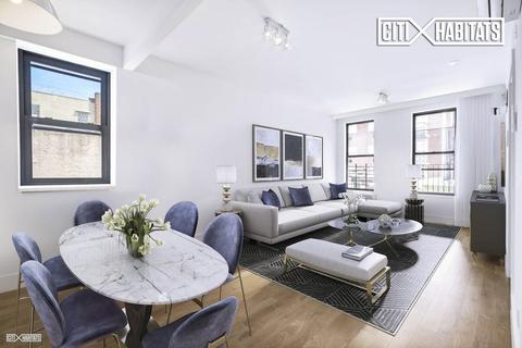604 Sonny Ln, Cincinnati, OH 45244 photo 1