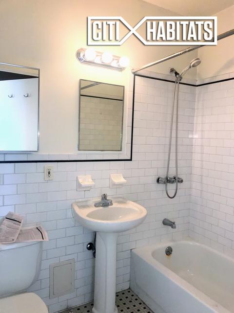 11671 Holgate Dr, Forest Park, OH 45240 photo 4